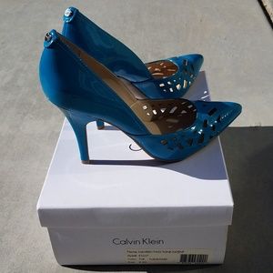 Calvin Klein Naveen Two Tone Patent (Sz. 8.5)